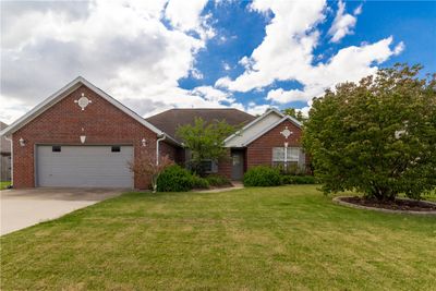 2909 Nw Apple Harvest, House other with 3 bedrooms, 2 bathrooms and null parking in Bentonville AR | Image 1