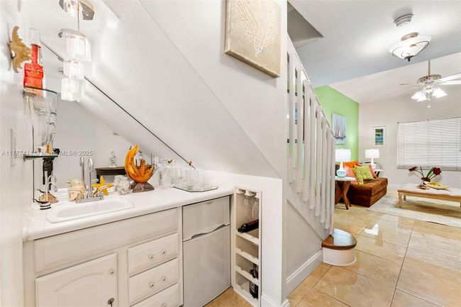 3004 - 4971 Leeward Ln, Condo with 3 bedrooms, 3 bathrooms and null parking in Fort Lauderdale FL | Image 13