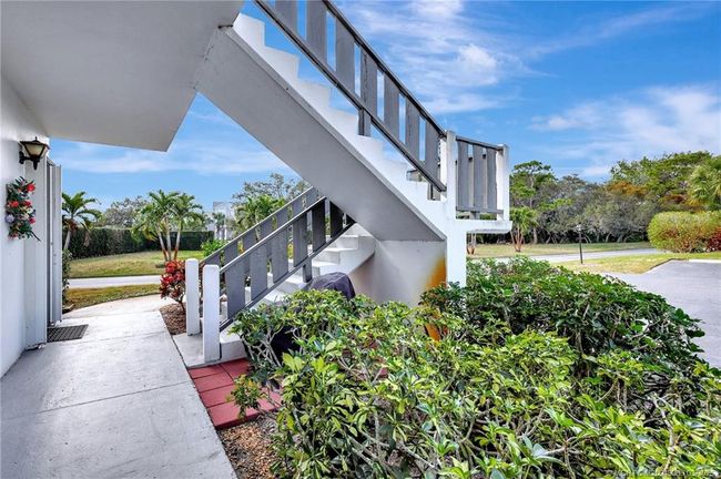 APT-146-8 - 2929 Se Ocean Blvd, Condo with 2 bedrooms, 2 bathrooms and null parking in Stuart FL | Image 5