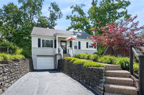 7230 Thomas Dr, Cincinnati, OH, 45243 | Card Image