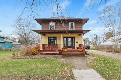 351 S Madison St, Evansville, WI, 53536-1347 | Card Image