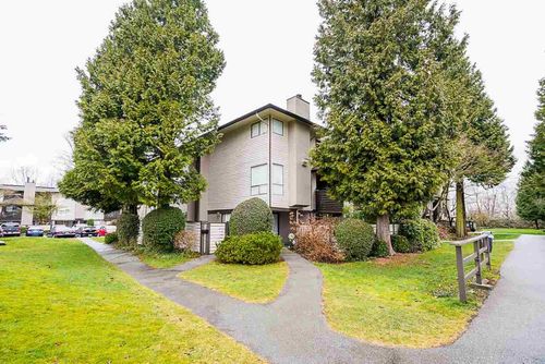 10634 Holly Park Lane, Surrey, BC, V3R6X9 | Card Image