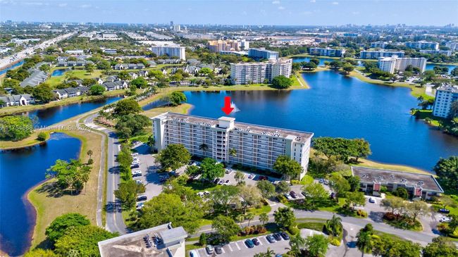APT-305 - 3091 N Course Dr, Condo with 2 bedrooms, 2 bathrooms and null parking in Pompano Beach FL | Image 25