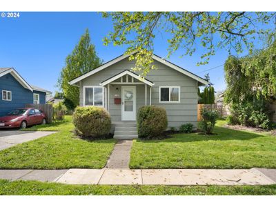 1147 7 Th Ave, House other with 2 bedrooms, 1 bathrooms and null parking in Longview WA | Image 1