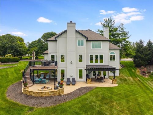 10134 N Montgall Ave, Kansas City, MO, 64155-8904 | Card Image