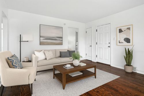 3608 Jackson St, Bellwood, IL, 60104-2360 | Card Image