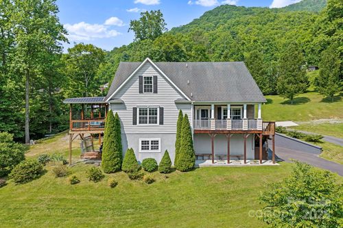 491 Paint Fork Rd, Barnardsville, NC, 28709-9777 | Card Image