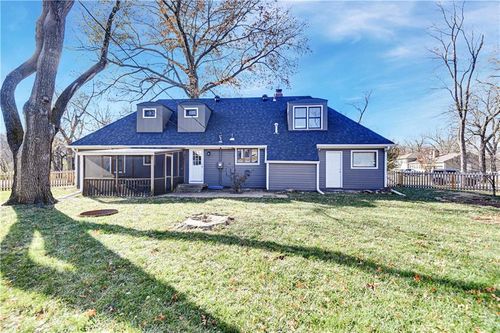 10417 Maple Drive, Overland Park, KS, 66207 | Card Image