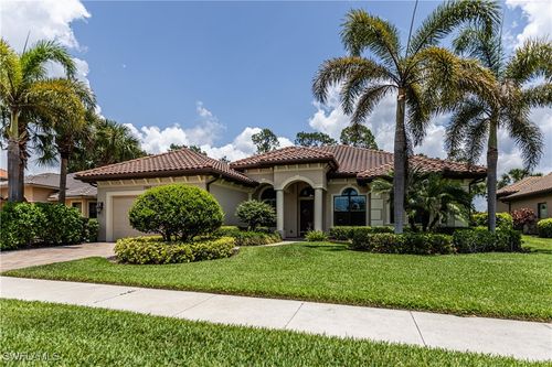 7307 Acorn Way, NAPLES, FL, 34119-9625 | Card Image
