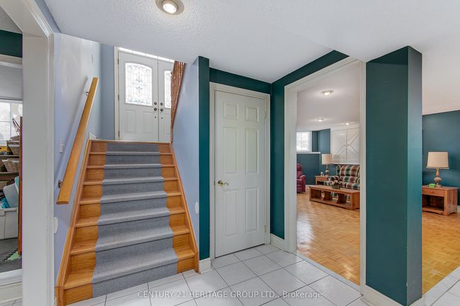 70 Moore Ave, House other with 4 bedrooms, 3 bathrooms and 9 parking in Everett ON | Image 18