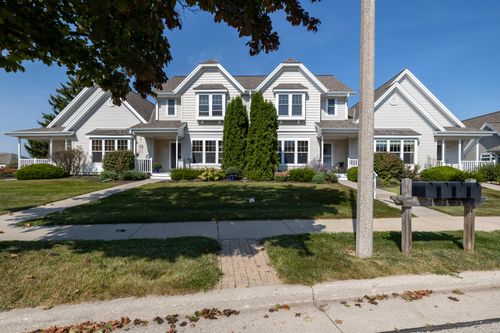 unit-7-286642 Alyce St, Cedarburg, WI, 53012-2752 | Card Image