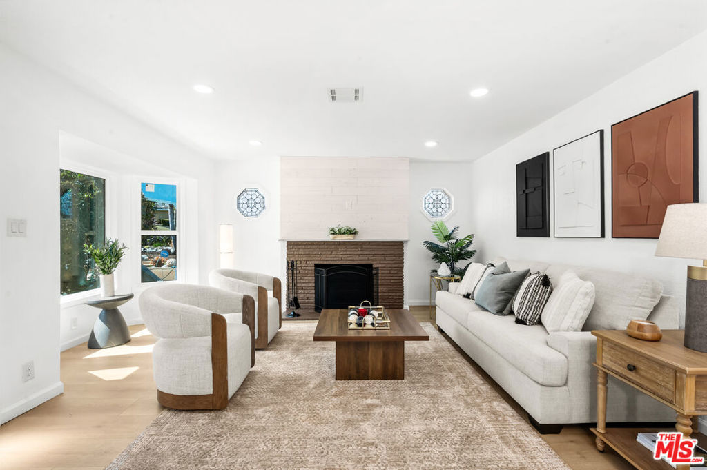 Residential in Los Angeles