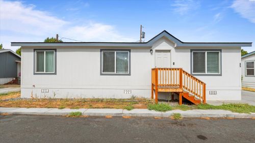 45 Cosmic Ln, Richland, WA, 99354-1768 | Card Image