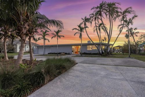 5915 Riverview Blvd, Bradenton, FL, 34209-1860 | Card Image