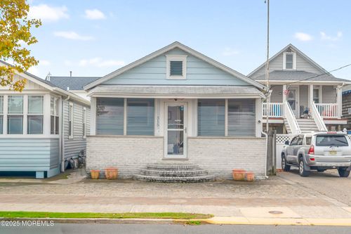 315 Grant Ave, Seaside Heights, NJ, 08751-2018 | Card Image