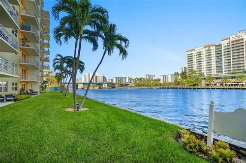 g1-2900 Ne 30th Street, Fort Lauderdale, FL, 33306 | Card Image