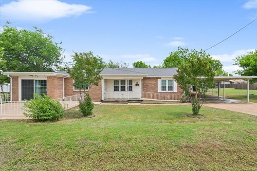 310 Garfield St, McGregor, TX, 76657-1756 | Card Image
