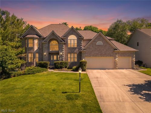 20852 Kylemore Drive, Strongsville, OH, 44149 | Card Image