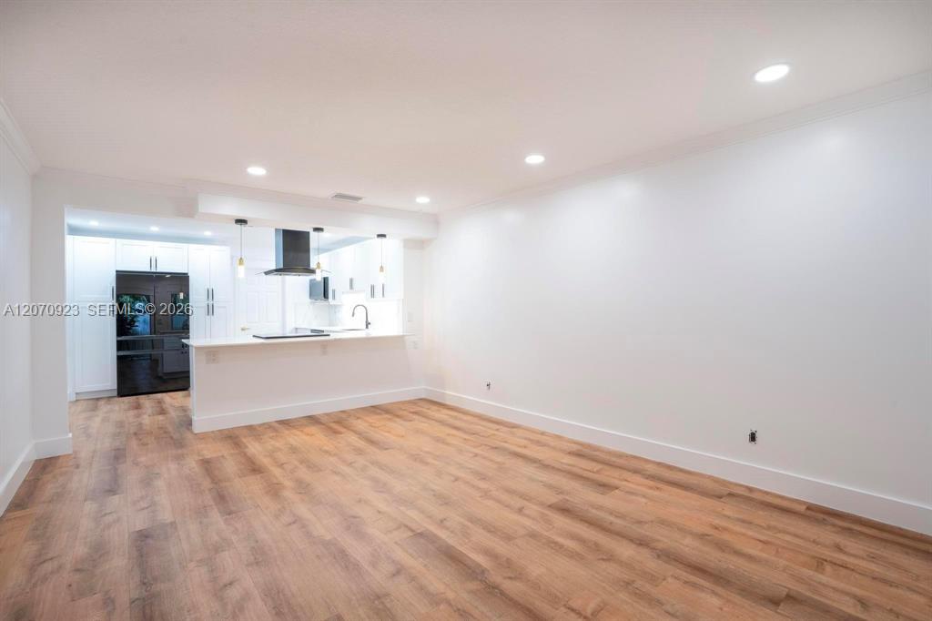 Residential Lease in Oakland Park 2