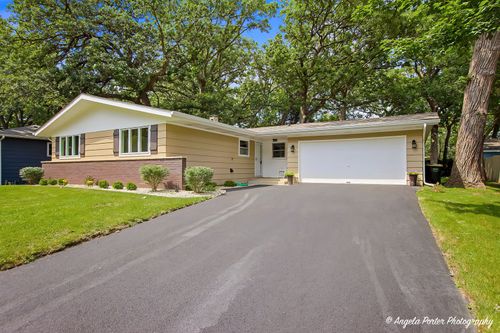 1403 Dairy Lane, Mundelein, IL, 60060 | Card Image