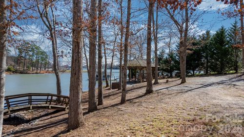 26-5284 Antler Creek Dr, Granite Falls, NC, 28630-8812 | Card Image