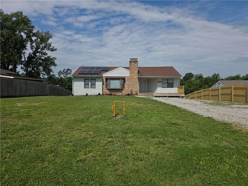 1704 S State Route 291, Independence, MO, 64057-1040 | Card Image