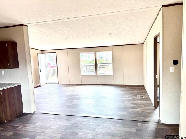 4386 County Road 376, House other with 3 bedrooms, 2 bathrooms and null parking in Tyler TX | Image 5