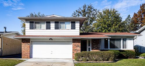 500 N Illinois Ave, Glenwood, IL, 60425-1018 | Card Image