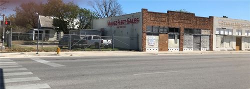 310 Staples Street, Corpus Christi, TX, 78401 | Card Image