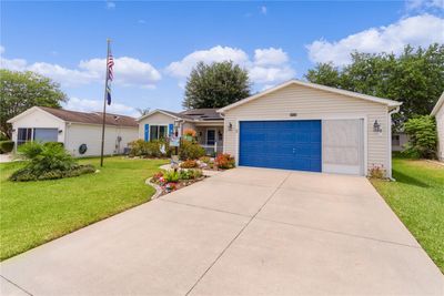 2025 Cordero Court, House other with 3 bedrooms, 2 bathrooms and null parking in The Villages FL | Image 3