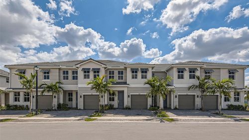 239 Sw 171st Ln, Pembroke Pines, FL, 33027-1457 | Card Image