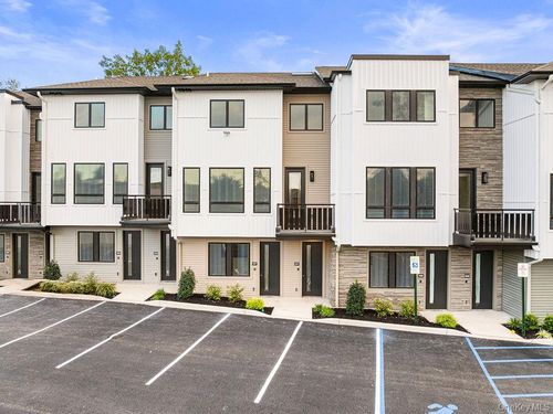 103-17 Union Rd, Spring Valley, NY, 10977-3962 | Card Image