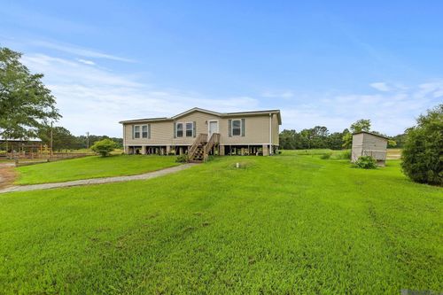 23611 Riley Rd, Pride, LA, 70770-8722 | Card Image