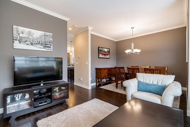4 - 7848 170 Street, Townhouse with 3 bedrooms, 2 bathrooms and 4 parking in Surrey BC | Image 5