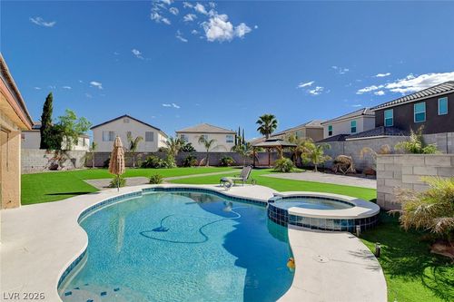 9083 Iron Crow Ave, Las Vegas, NV, 89147-7898 | Card Image