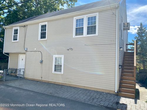330 Norwood Ln, Avon-by-the-sea, NJ, 07717-1239 | Card Image