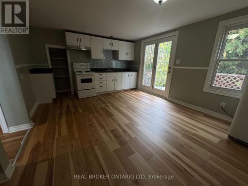 30-2 Norfolk County Rd 30, Tillsonburg, ON, N4G4G9 | Card Image