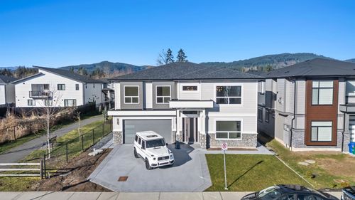 32713 Carter Ave, Mission, BC, V4S0E6 | Card Image