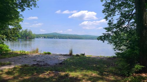 10 Crescent Dr, Center Barnstead, NH, 03225-3220 | Card Image