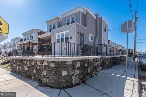 460 Robbins St, PHILADELPHIA, PA, 19111-5646 | Card Image