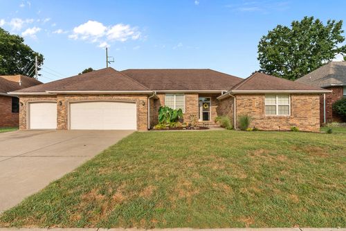 3379 S Woodstock Avenue, Springfield, MO, 65809 | Card Image