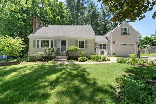 60 Hilltop Dr, Millis, MA, 02054-1762 | Card Image