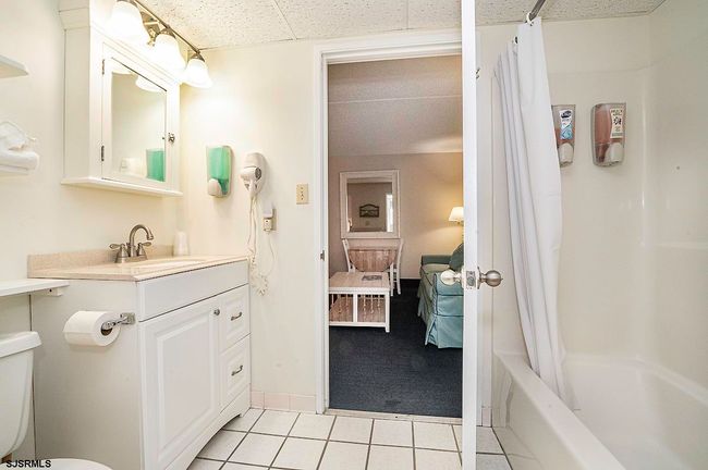 112 - 812 Ocean Ave, Condo with 1 bedrooms, 1 bathrooms and null parking in Ocean City NJ | Image 16