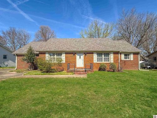 1608 Keenland Dr, Murray, KY, 42071-2855 | Card Image