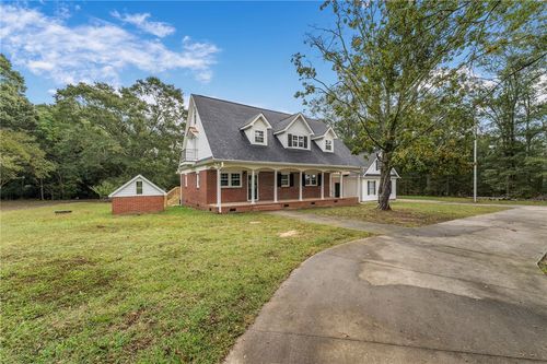 110 Hatcher Rd, Townville, SC, 29689-4404 | Card Image