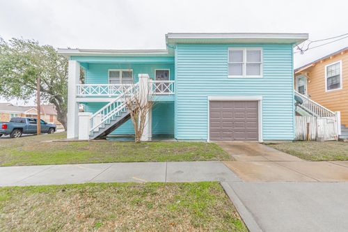 1102 45th St, Galveston, TX, 77550-3712 | Card Image