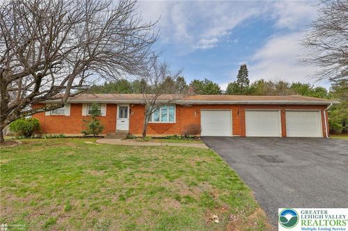 4514 Steuben Rd, BETHLEHEM, PA, 18020-9642 | Card Image