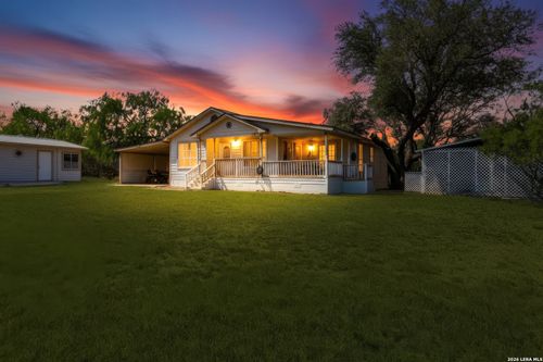 313 Private Road 6430, Hondo, TX, 78861-5669 | Card Image