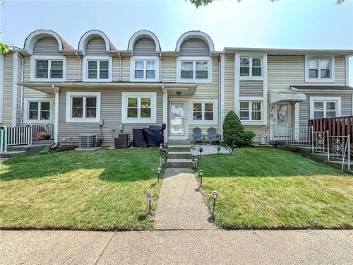 11 Cooper Ter, Staten Island, NY, 10314-4971 | Card Image