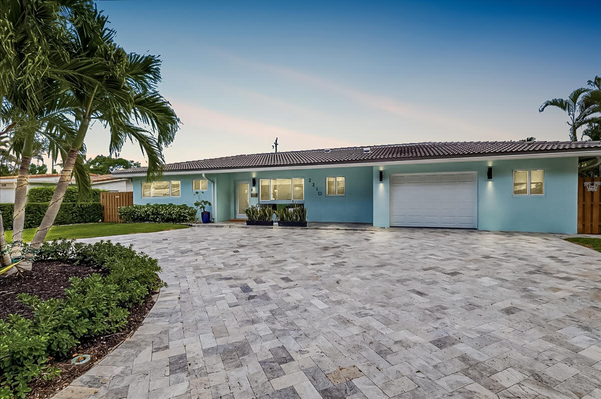 Residential Lease in Lighthouse Point 2